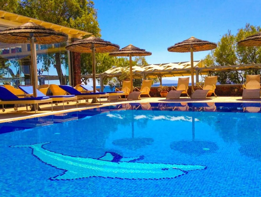 Pool, Elixir Studios, Santorini