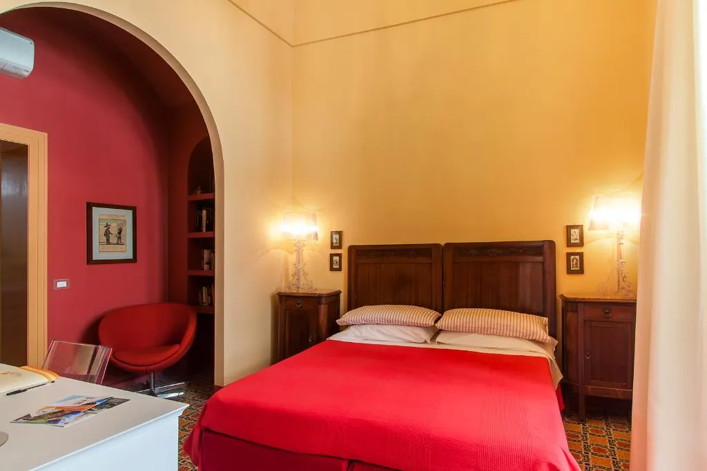 DOUBLE DELUXE Room, Casa Astarita, Naples