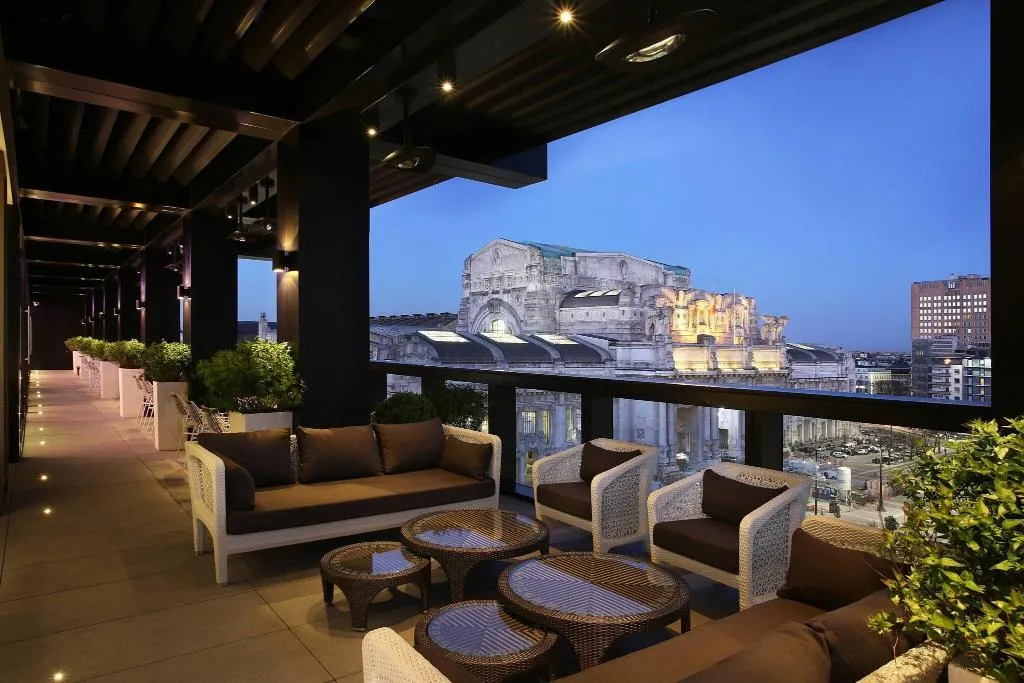 Terrace, Excelsior Hotel Gallia, a Luxury Collection Hotel, Milan
