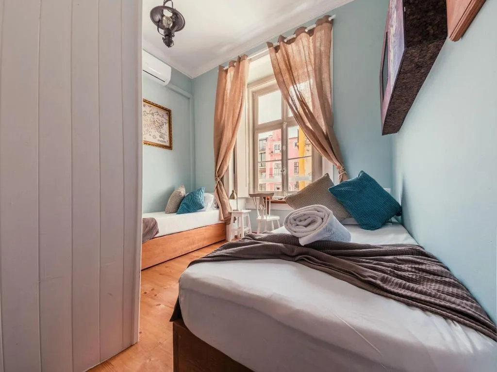 Room, Casinha Das Flores, Lisbon