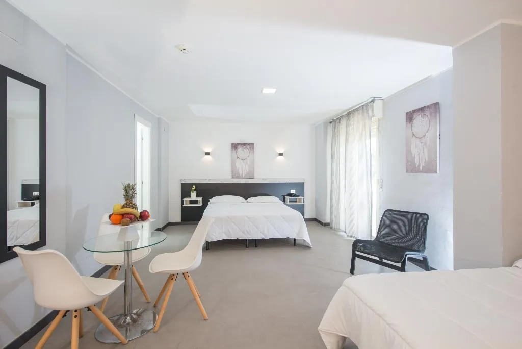 TRIPLE STANDARD Room, Hotel Club Eloro, Catania