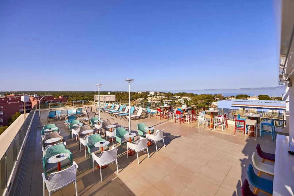 Bar, Mediterranean bay, Majorca