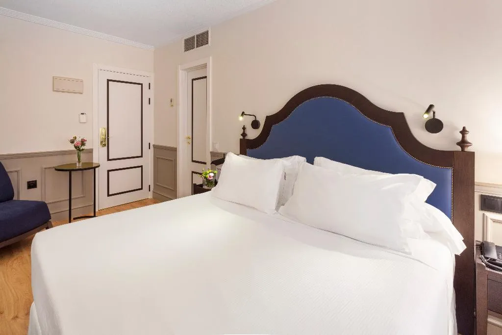 DOUBLE SINGLE USE STANDARD Room, H10 Corregidor Boutique Hotel, Seville