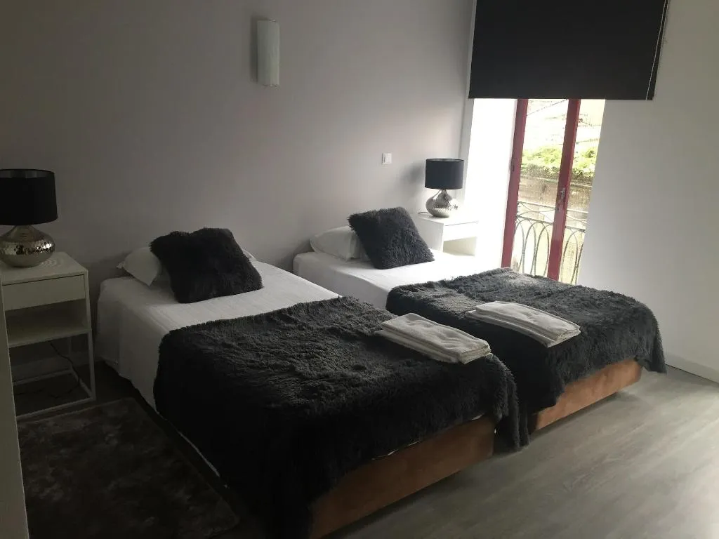 Room, Residencial Triunfo, Porto