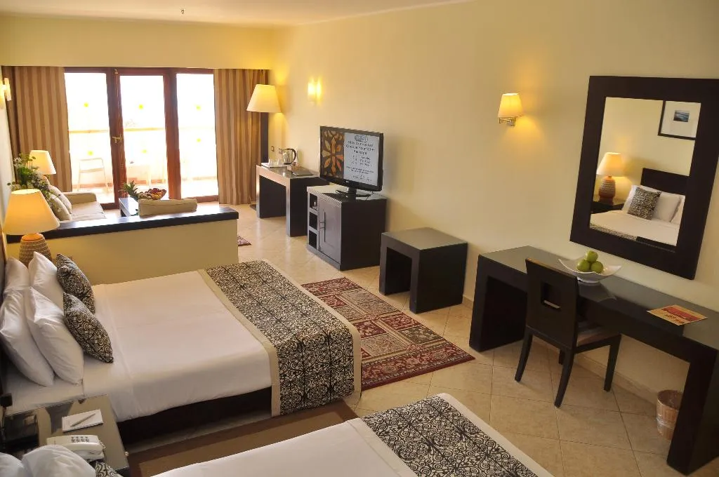 JUNIOR SUITE STANDARD Room, Fort Arabesque Resort, Spa and Villas, Red Sea Riviera