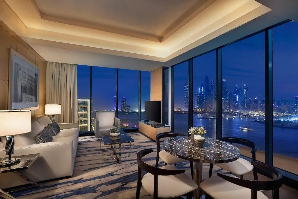 SUITE CLUB KING BED Room, Marriott Resort Palm Jumeirah Dubai, Dubai