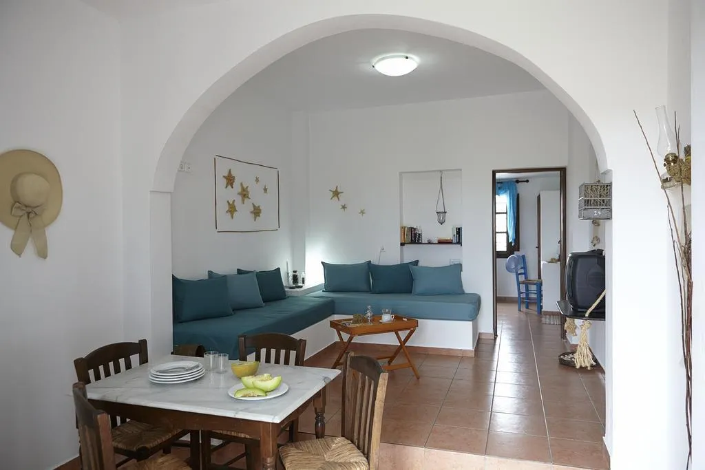 APARTMENT STANDARD Room, Anna Apartments, Santorini