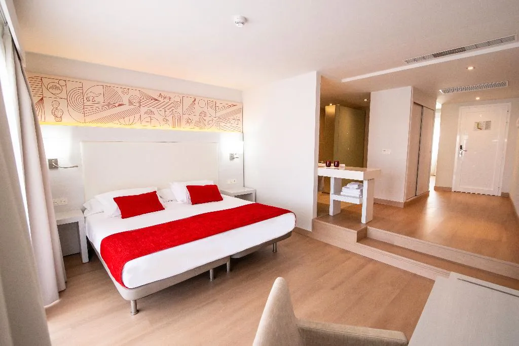 JUNIOR SUITE CAPACITY 1 Room, Aequora Lanzarote, Lanzarote