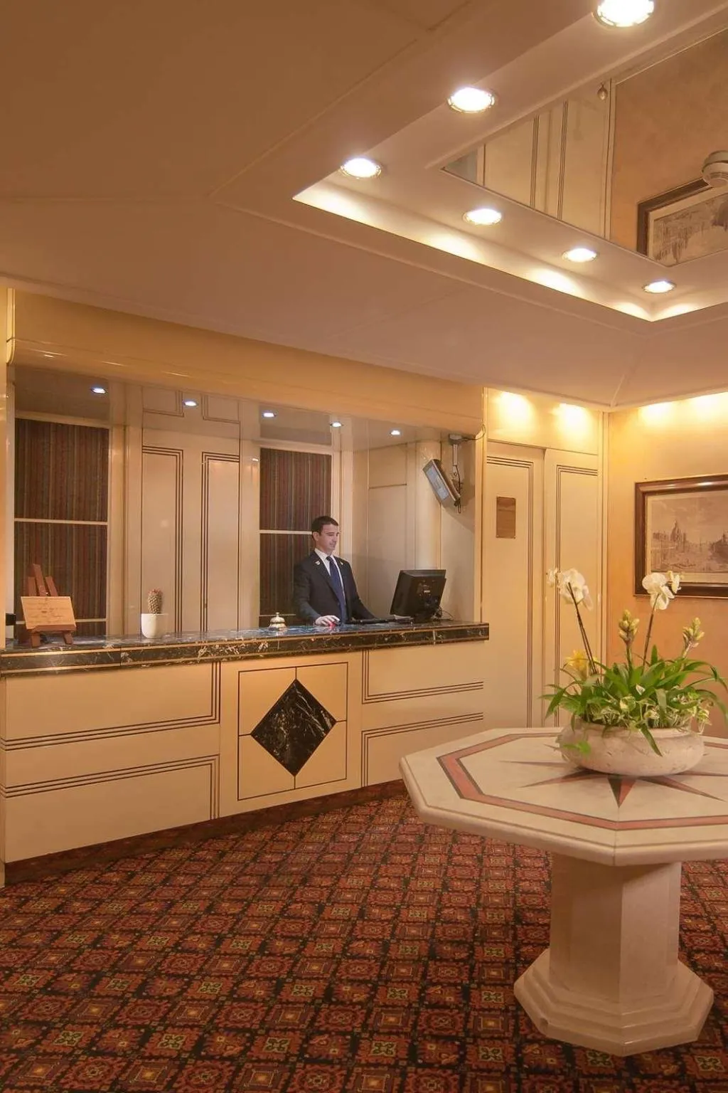 Lobby, Atlante Garden, Rome