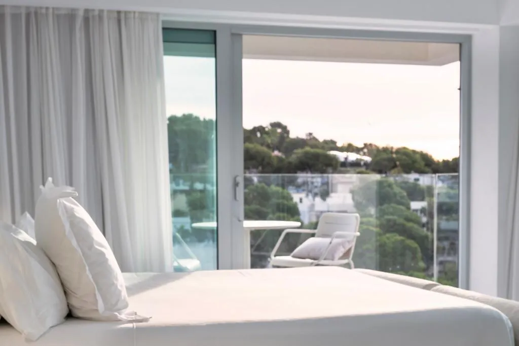 JUNIOR SUITE SEA VIEW Room, The Donna Portals, Majorca