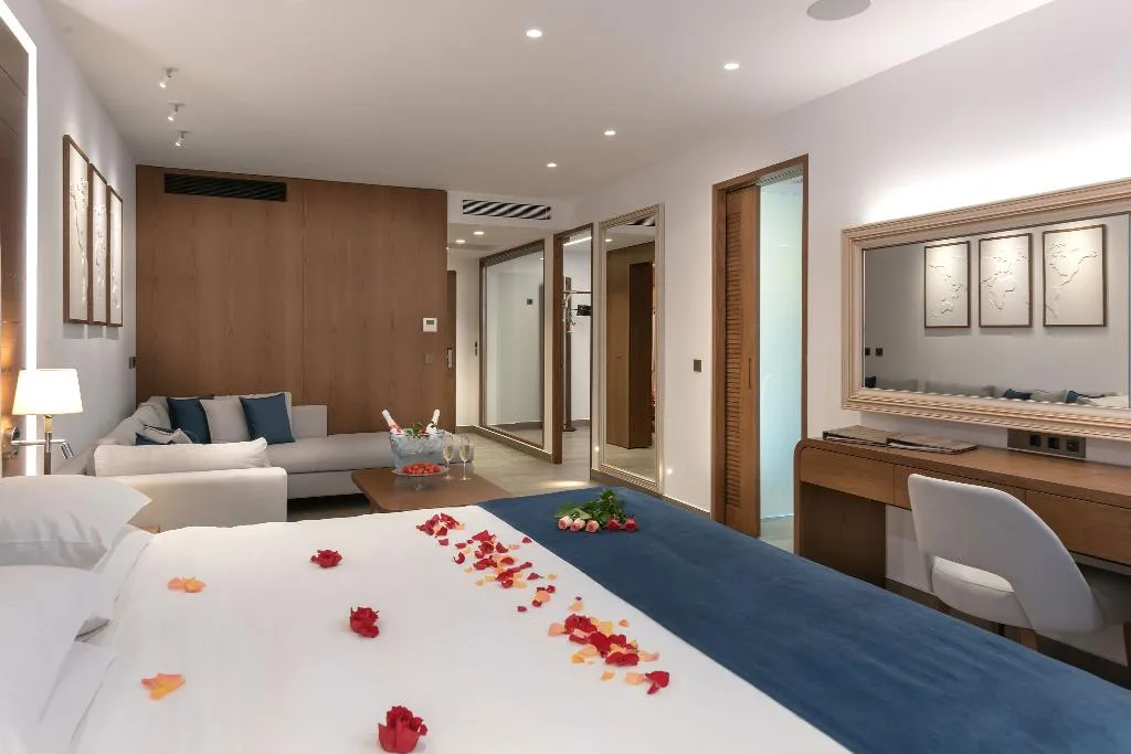 SUITE HONEYMOON Room, Nana Princess Suites Villas and Spa, Crete