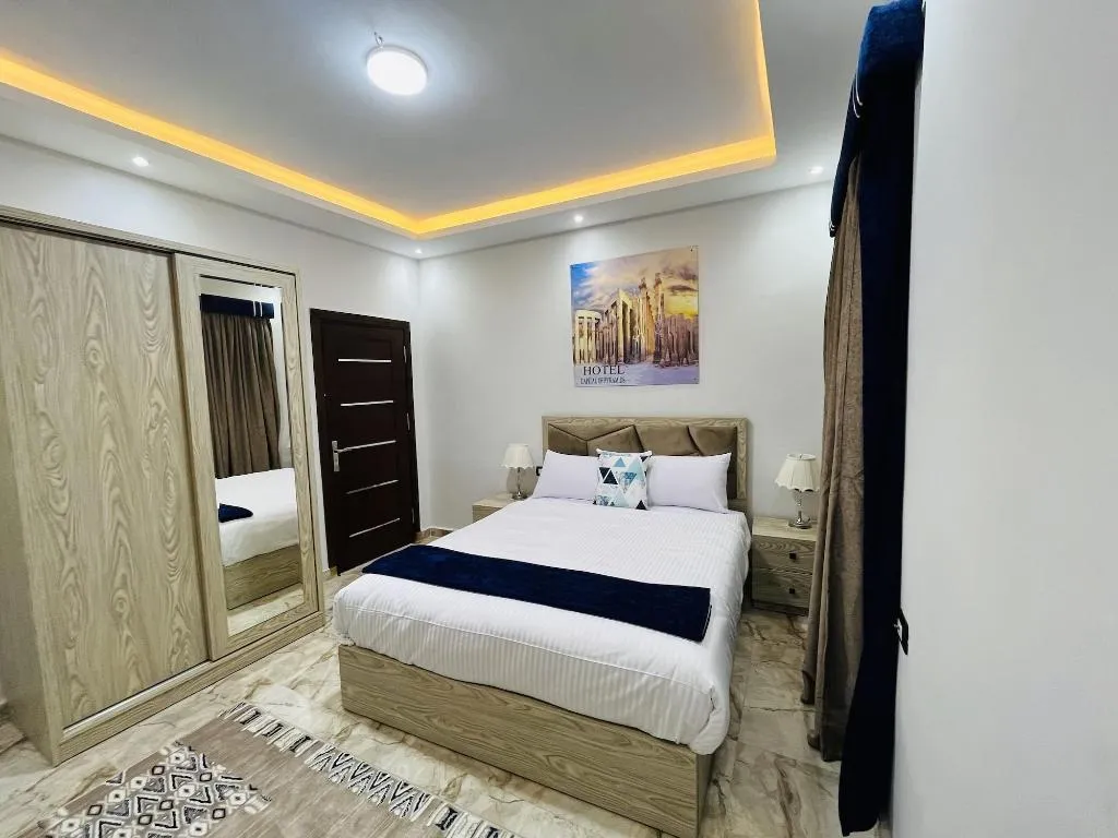 Room, Capital Of Pyramids Hotel, Cairo