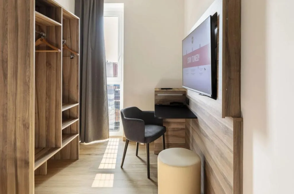 SINGLE STANDARD Room, B&B Hotel Como Baradello, Milan