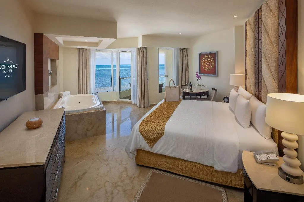 SUITE OCEAN FRONT Room, Moon Palace Cancún All Inclusive, Cancun Area