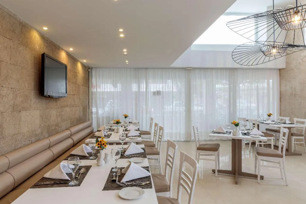 Restaurant, Best Western Plus Hotel Plaza, Rhodes