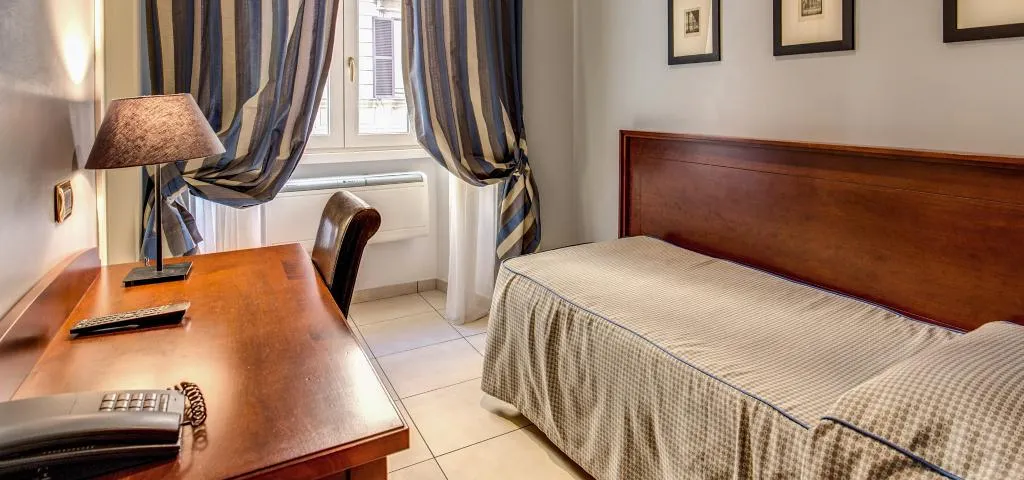 SINGLE STANDARD Room, Taormina, Rome