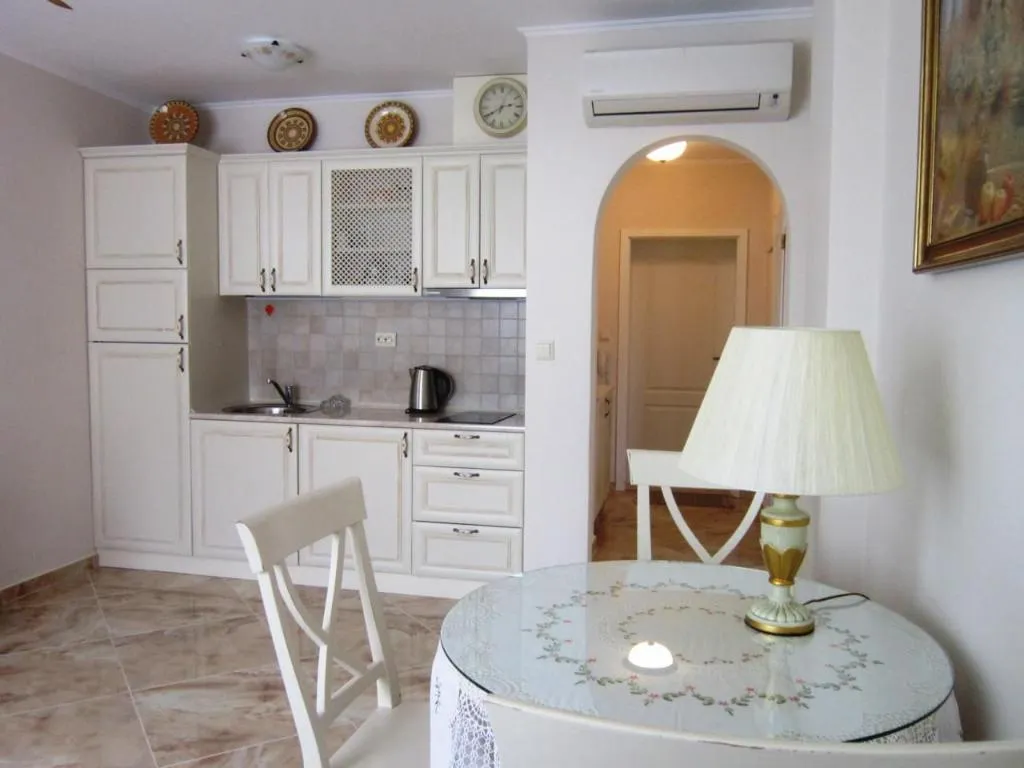 APARTMENT ONE BEDROOM Room, Venera & Anastasia Palace, Bourgas