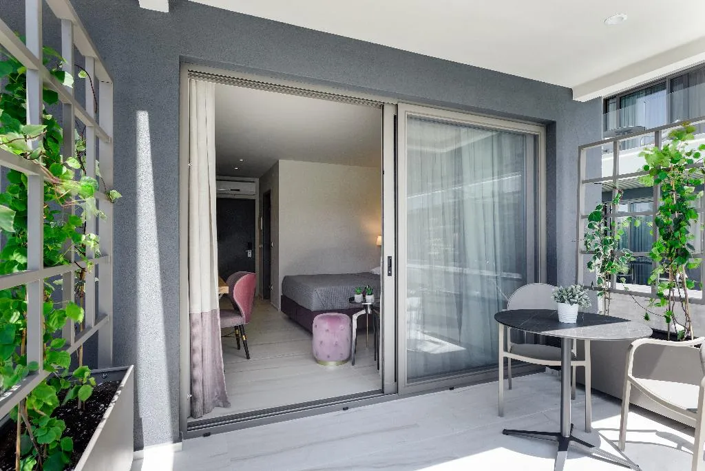 SUITE WITH DOUBLE BED Room, Serenity Suites, Halkidiki