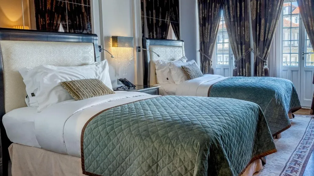 TWIN CLASSIC Room, InterContinental Porto Palacio das Cardosas, Porto