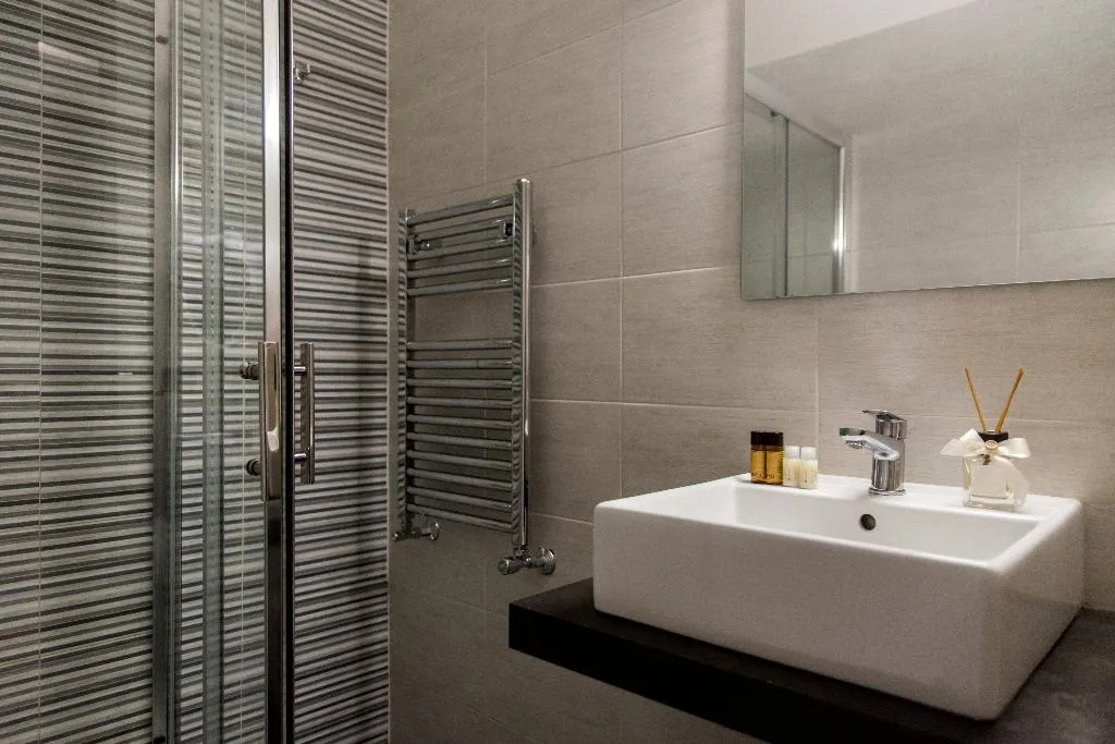 TRIPLE STANDARD Room, Les Chambres Sorrento, Naples