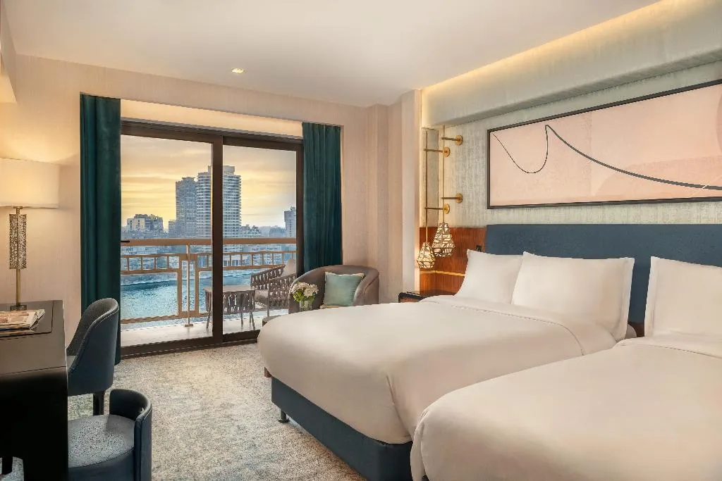 DOUBLE LUXURY Room, Sofitel Cairo Downtown Nile, Cairo