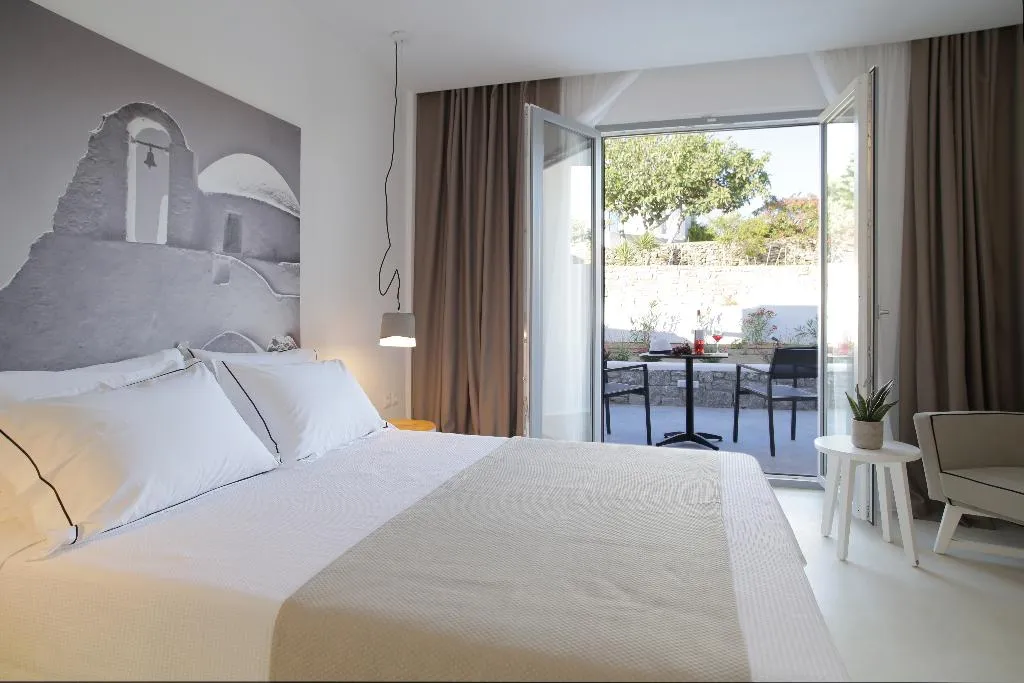 DOUBLE CLASSIC Room, Livin Mykonos Hotel by Mr and Mrs White, Mykonos