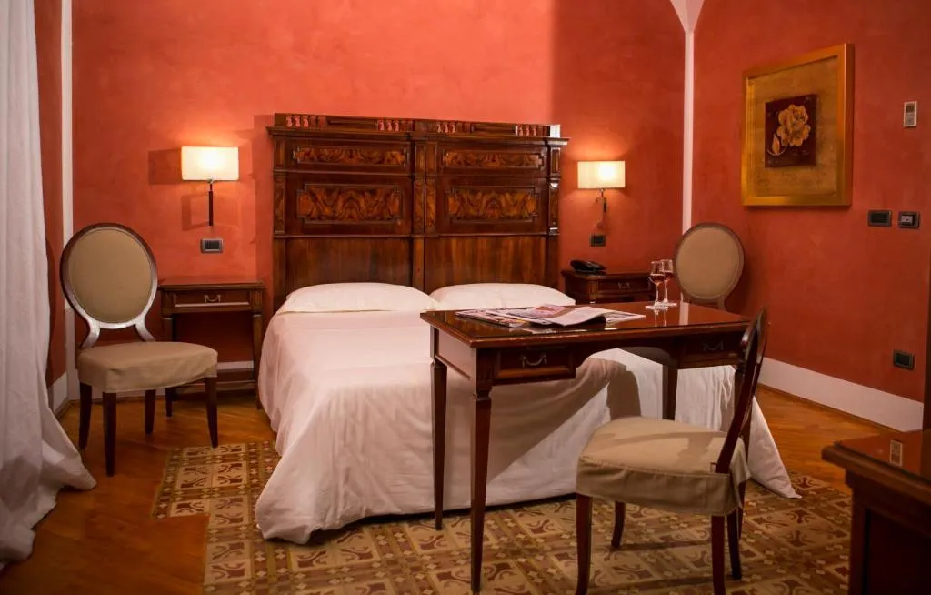 TRIPLE SUPERIOR Room, Hotel Carmine, Palermo