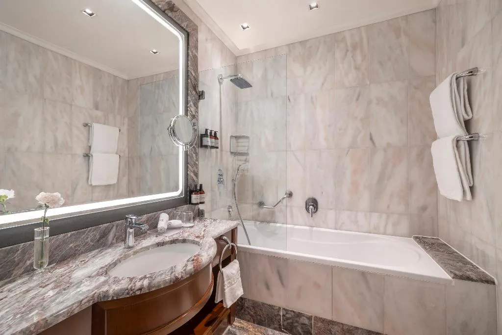 DOUBLE PREMIUM Room, NH Collection Prague Carlo IV, Prague