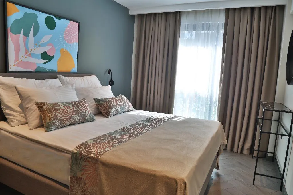 DOUBLE STANDARD Room, In The Middle Hotel, Antalya