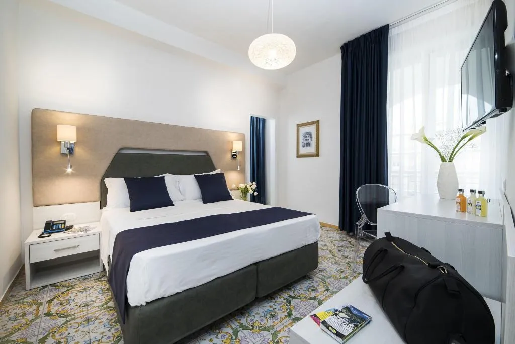 Room, Hotel Sole Splendid, Naples