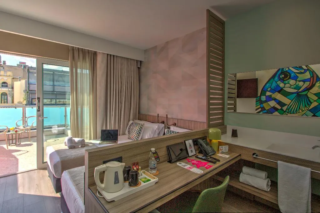 Double or Twin WITH BALCONY Room, Casual Kubic Athens, Athens