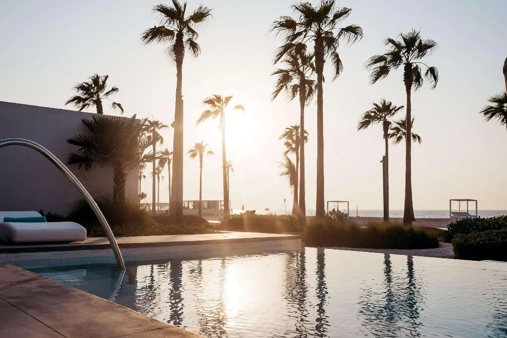 VILLA WITH PRIVATE POOL Room, Nikki Beach Resort & Spa Dubai, Dubai