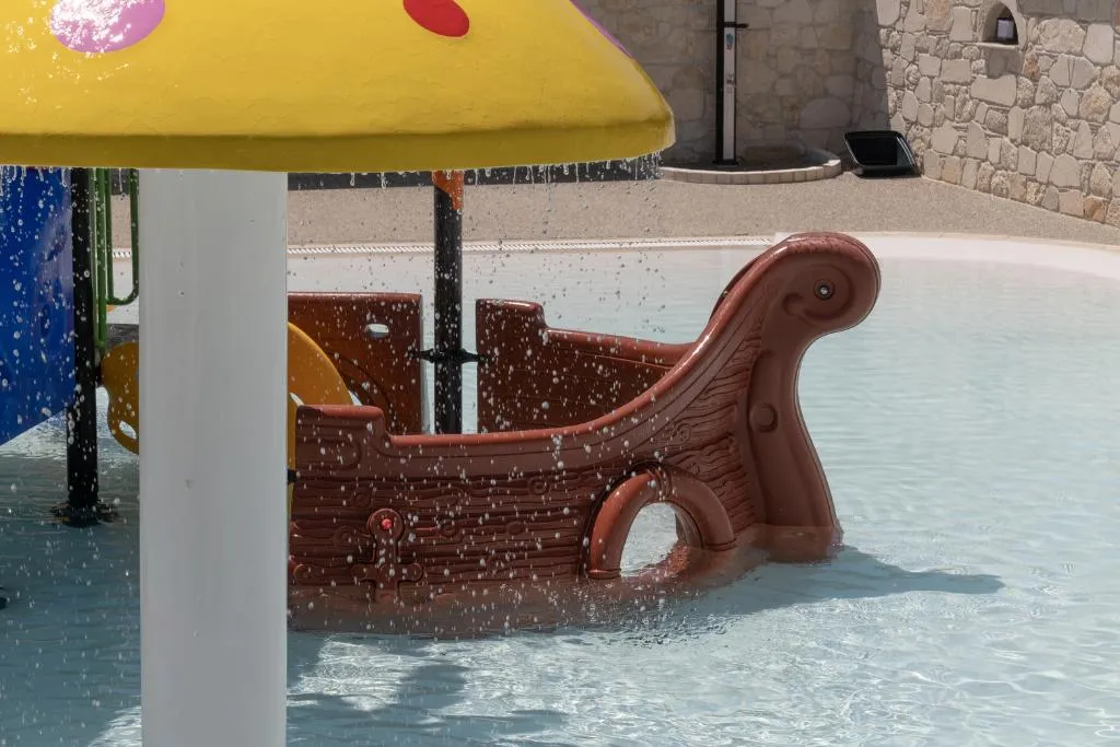 Pool, Royal Hotel and Suites, Halkidiki