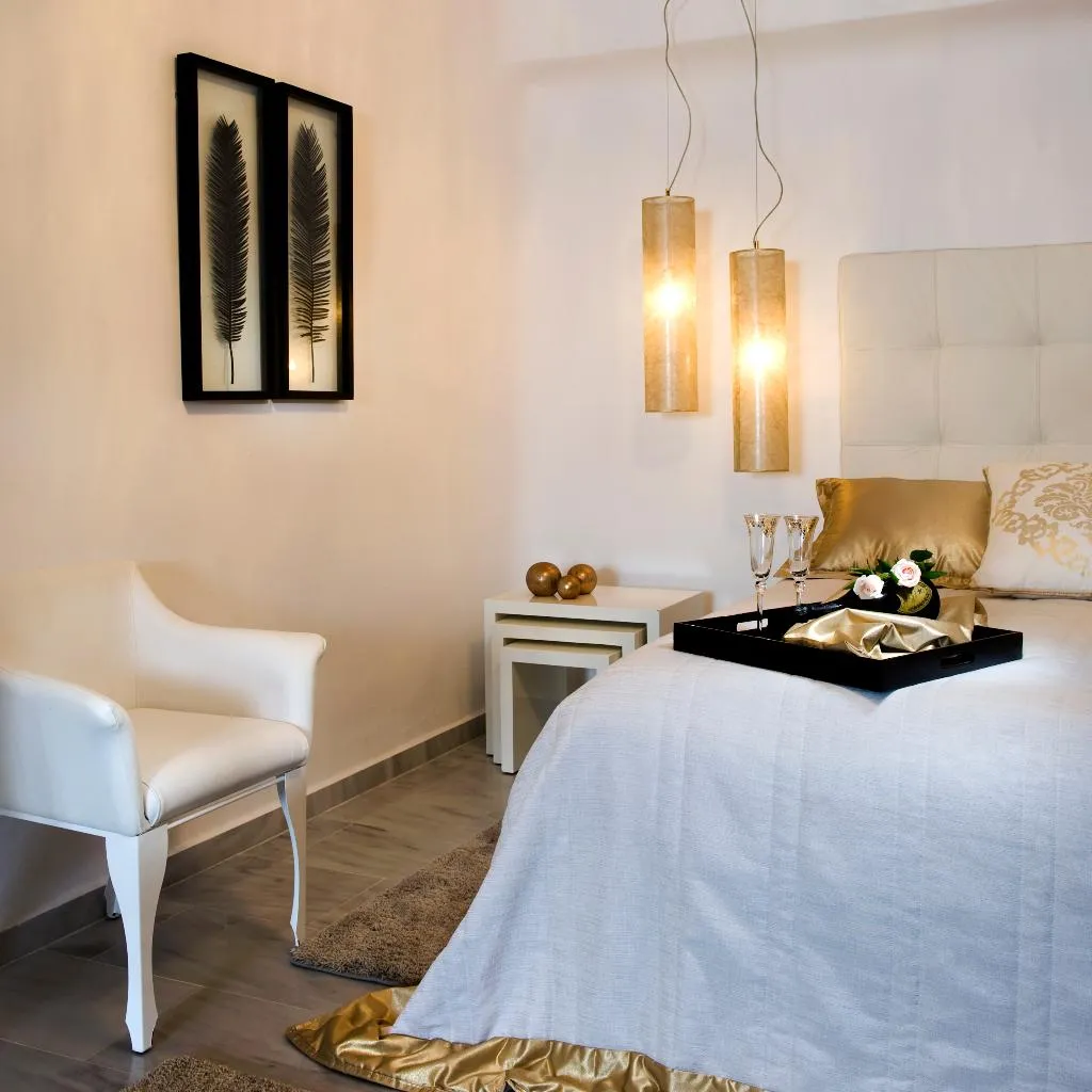 SUITE DELUXE Room, Gold Suites, Santorini