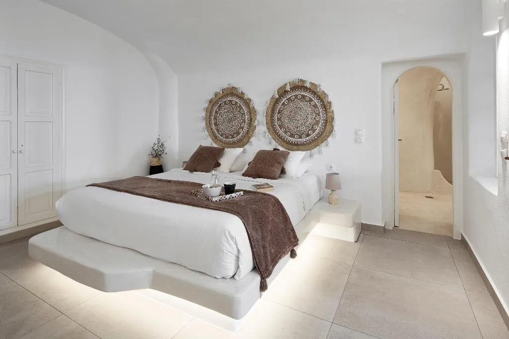 SUITE GRAND Room, Nano Suites, Santorini
