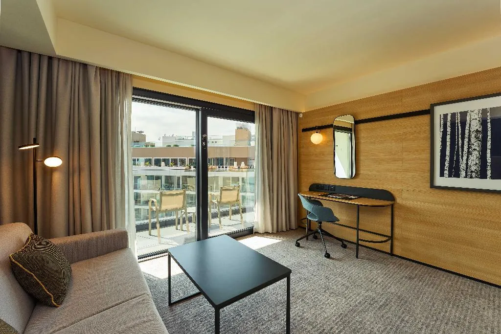 DOUBLE PREMIUM CITY VIEW Room, voco Malta, an IHG Hotel, Malta