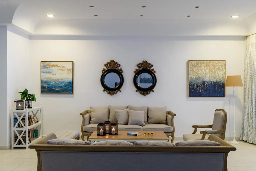 Lobby, Alesahne Beach, Santorini