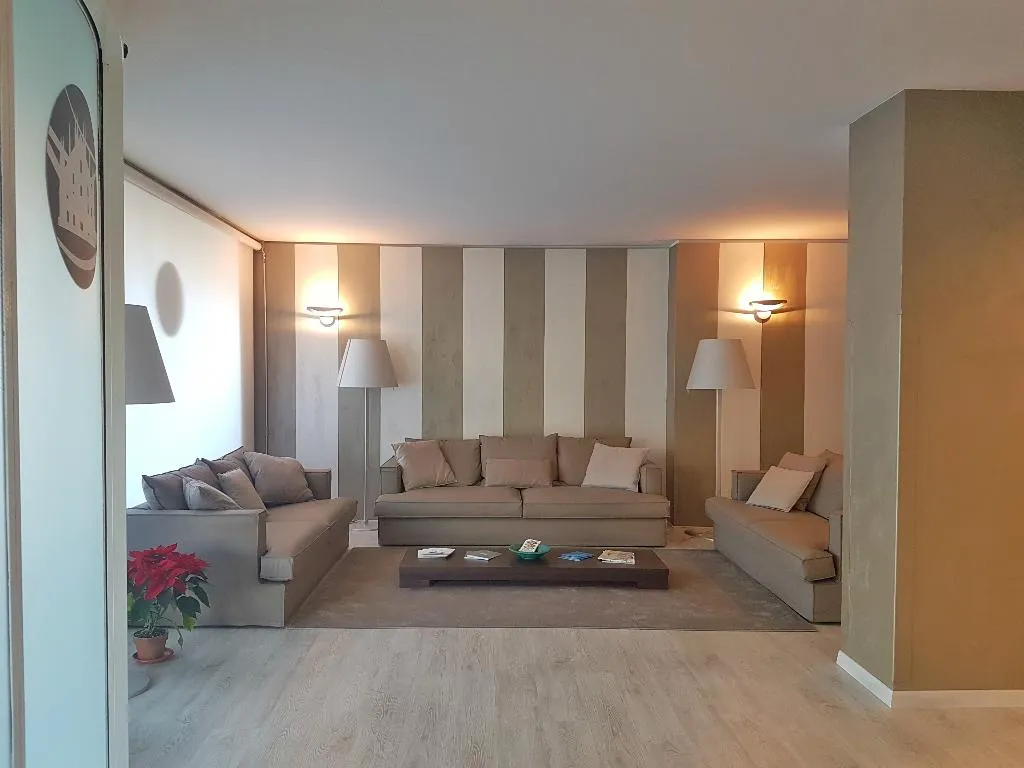 Lobby, Plus Welcome Milano, Milan