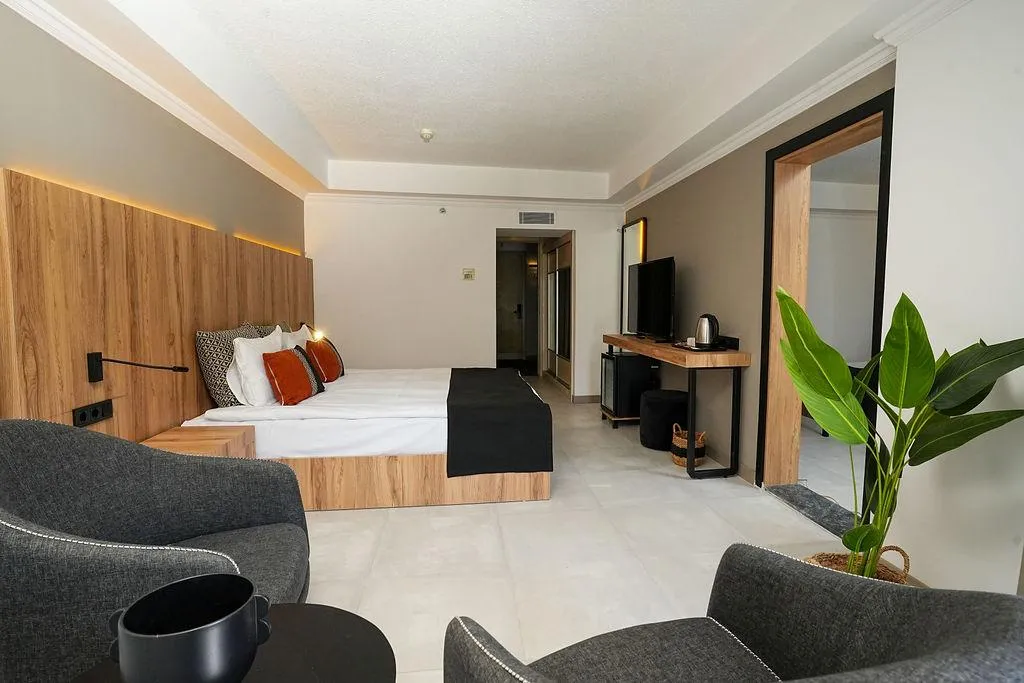 FAMILY ROOM SIDE SEA VIEW Room, Club Beyy Resort, Izmir