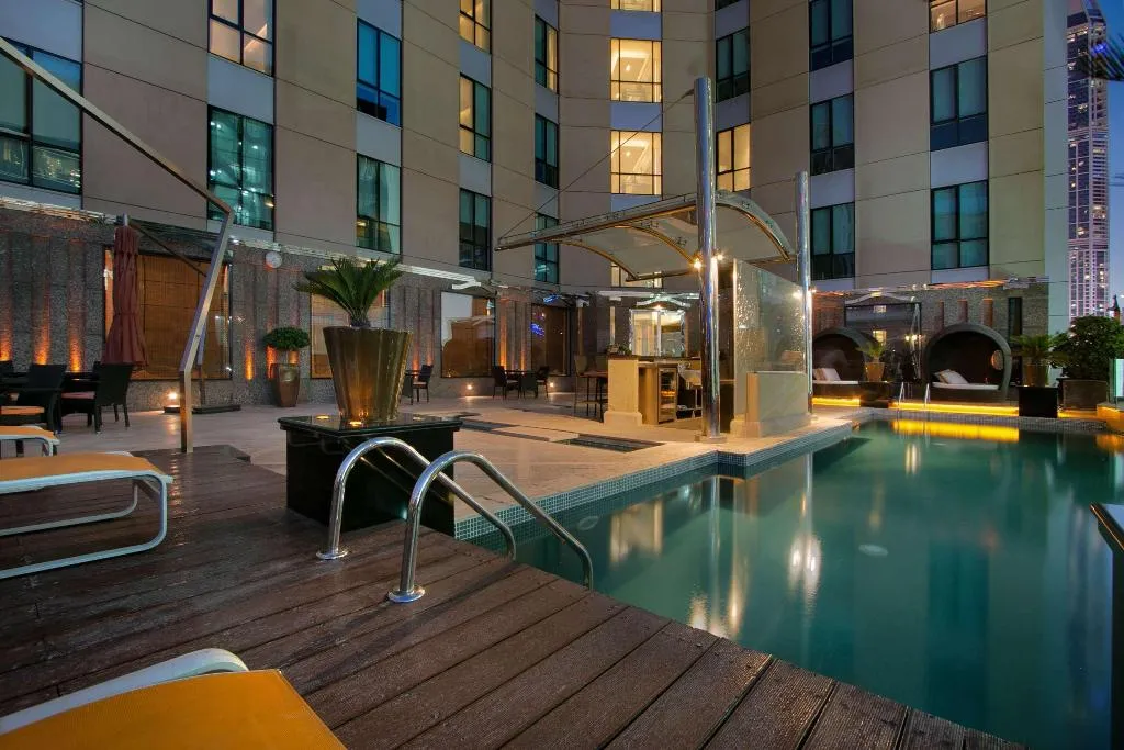 Pool, Radisson Blu Hotel, Dubai Media City, Dubai