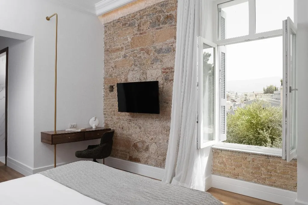 JUNIOR SUITE CITY VIEW Room, La Divina, Athens