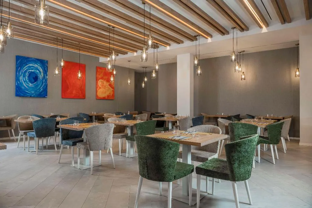 Restaurant, Hilton Garden Inn Padova City Centre, Venice