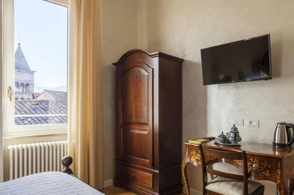 Room, Regina Bed & Breakfast, Rome