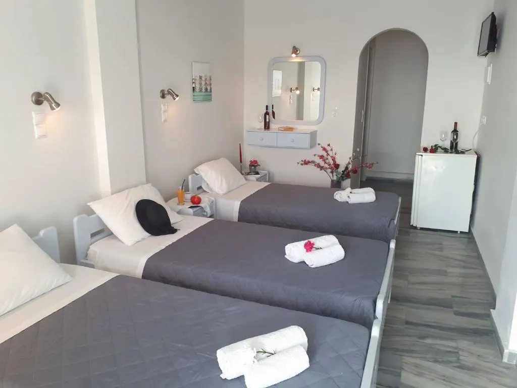 TRIPLE SEA VIEW Room, Petradi, Santorini