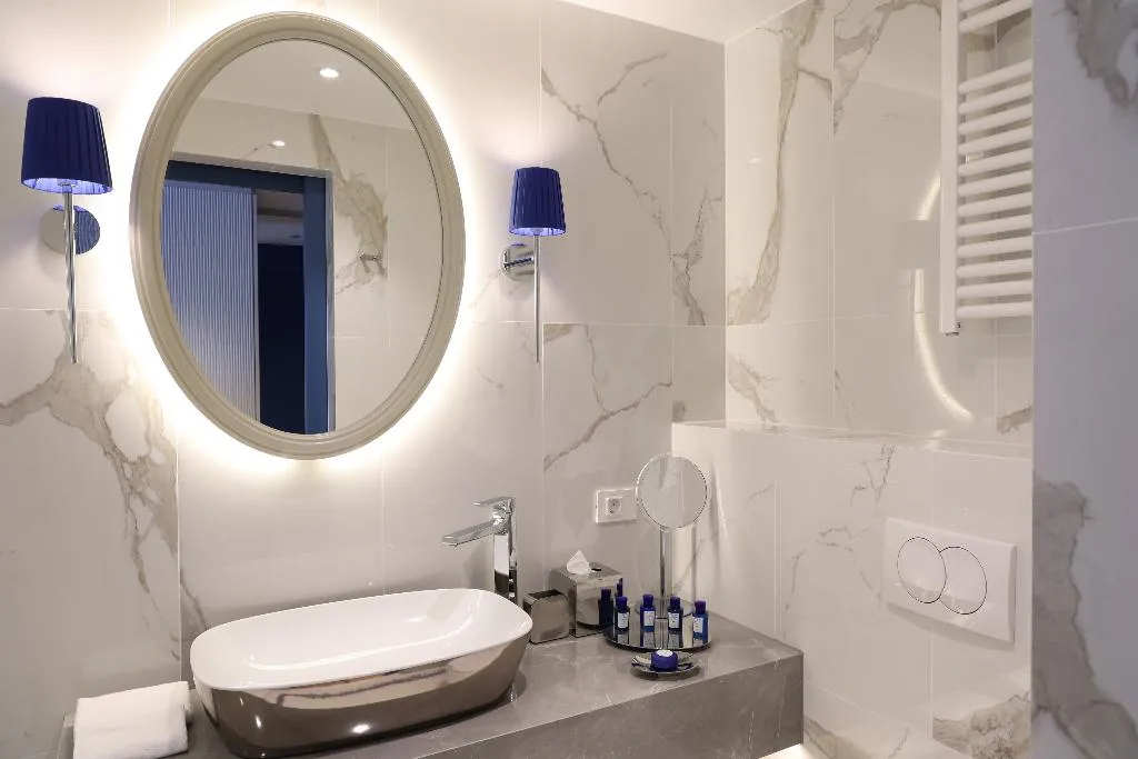 DOUBLE PREMIUM SEA VIEW Room, Grand Hotel Brioni Pula, Radisson Collection Hotel, Istria