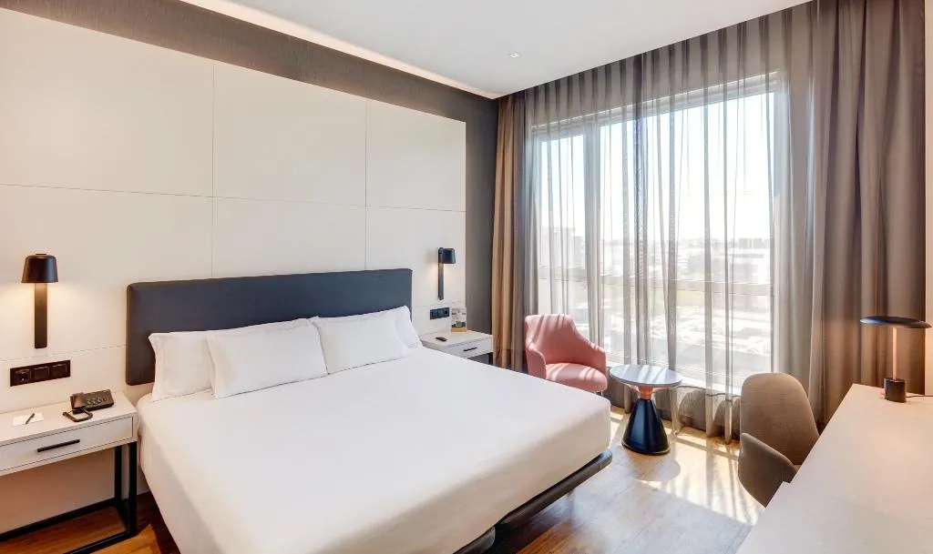DOUBLE CLASSIC Room, Sercotel Sorolla Palace, Valencia