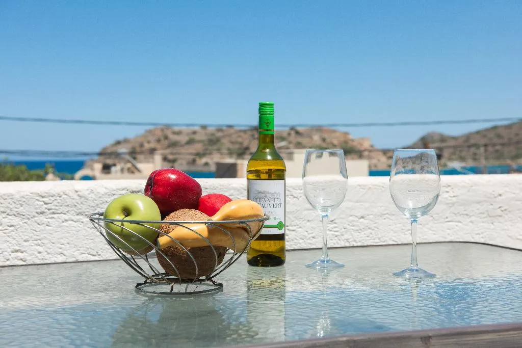 APARTMENT SEA VIEW CAPACITY 5 Room, Athina Villas, Crete