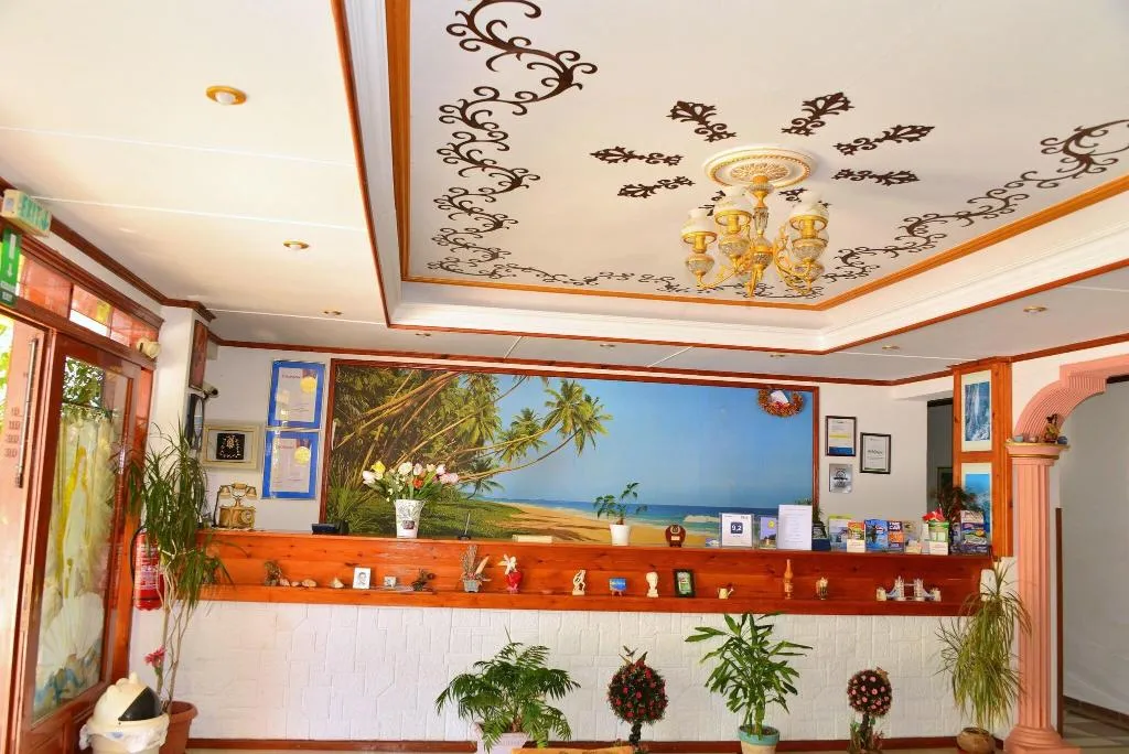 Lobby, Sun City, Crete