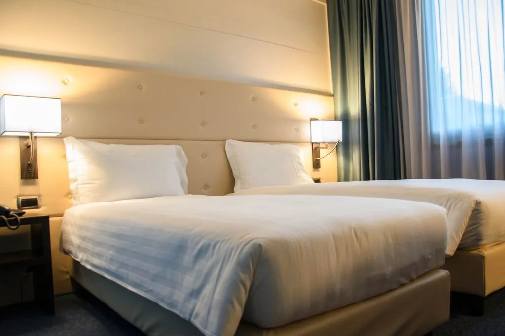 Room, Palace Hotel Legnano, Milan