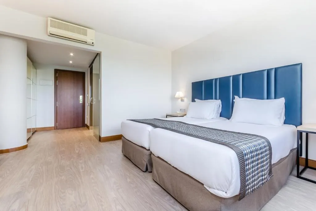 Double or Twin STANDARD Room, Exe Campus, Barcelona